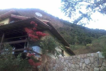 Casa Alpina Com Vista Panoramica De Lumiar Villa Nova Friburgo Luaran gambar