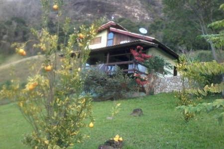 Casa Alpina Com Vista Panoramica De Lumiar Villa Nova Friburgo Luaran gambar