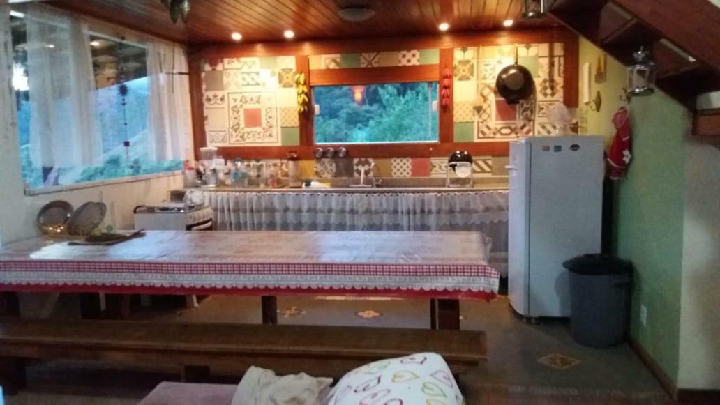 Casa Alpina Com Vista Panoramica De Lumiar Villa Nova Friburgo Luaran gambar